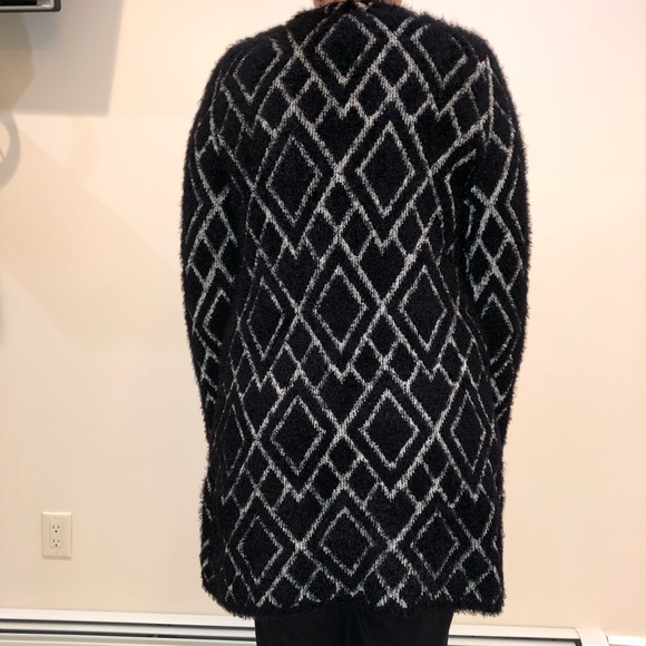 Cardigan - Picture 2 of 6